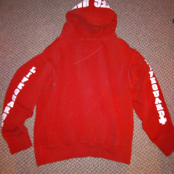 Lifeguard Hoodie - Picture 4 of 4